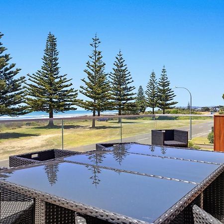Ohope Beachside Retreat - Ohope Holiday Home מראה חיצוני תמונה